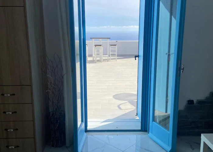 Yulie's Orama Appartement *