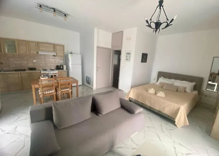 Yulie's Orama דירה