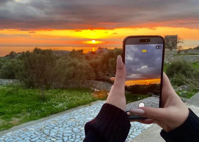 Yulie's Orama Apartamento