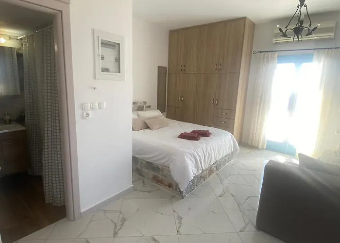 Yulie's Orama דירה