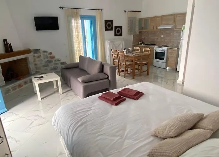 Yulie's Orama Apartamento Areopoli